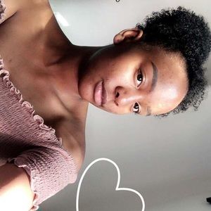 Meet your Posher, Jaylynn